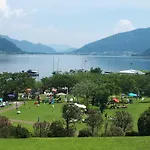 Apartment La2 Seeblick Haus Mit Direktem Seezugang Am Ossiachersee Landskron