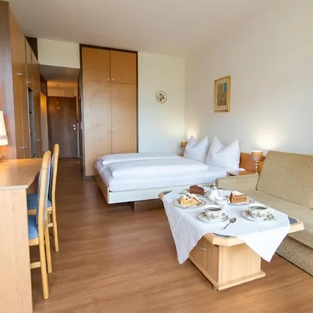 Appartement La2 Seeblick Haus Mit Direktem Seezugang Am Ossiachersee